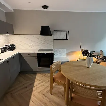 Elegantes 2 Zi No3 In Bester Stadtlage Apartmán *