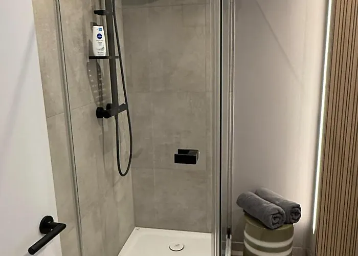 Elegantes 2 Zi No3 - Chick & Zentral